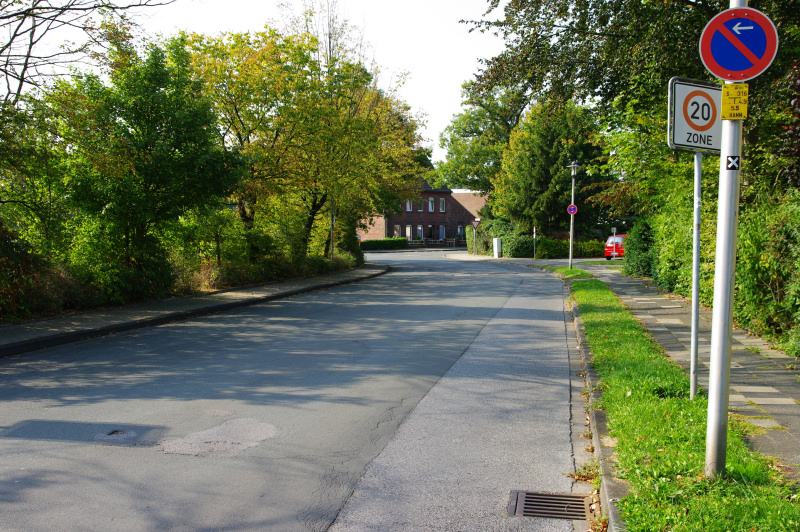 Datei:An der Barbaraklinik02.jpg