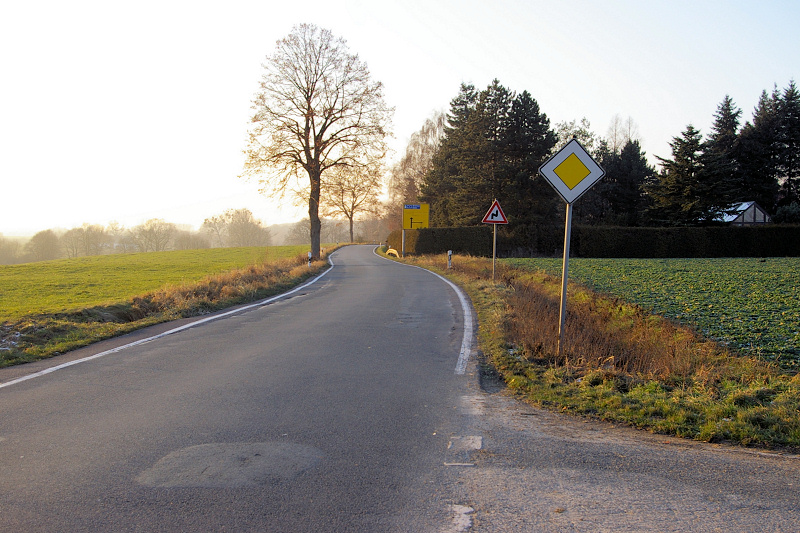 Datei:Kumper Landstrasse10.jpg