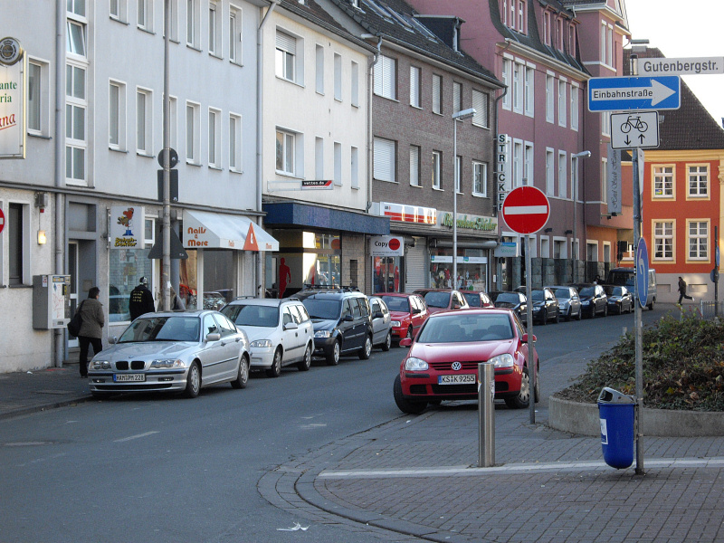 Datei:Koenigstrasse02.jpg