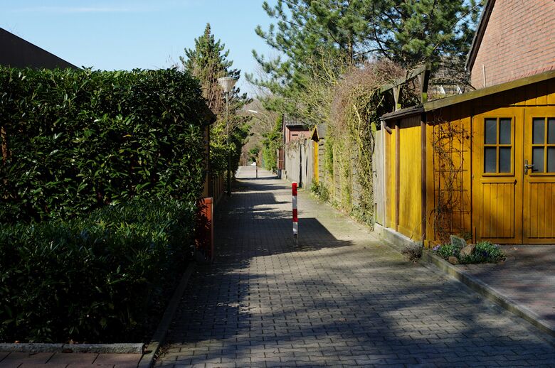 Weg-RH-c09 von der Am Sportplatz aus