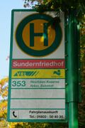 Haltestellenschild Sundernfriedhof