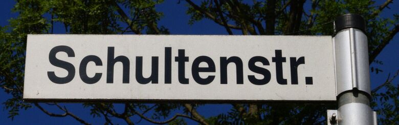 Straßenschild Schultenstraße