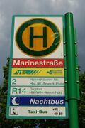 Haltestellenschild Marinestraße