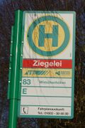 Haltestellenschild Ziegelei