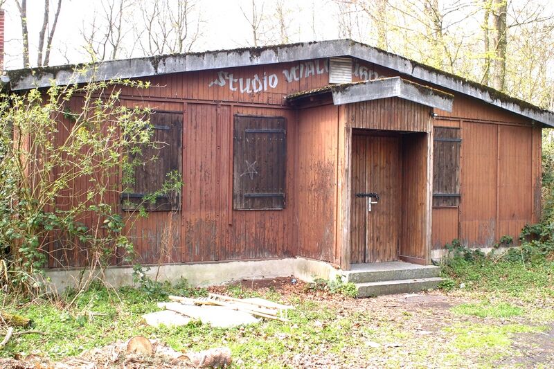 Datei:IMG 6857 Studio waldbuehne schlossstrasse.jpg