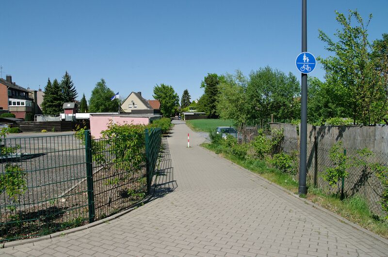 Datei:Sepp Herberger Weg02.jpg