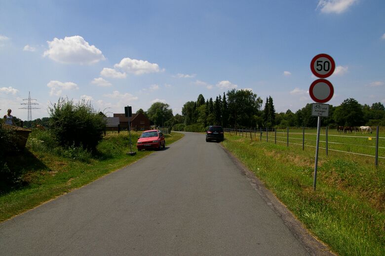 An der Autobahn vom der Kerstheider Straße aus