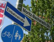 Strassenschild Moritz Bacharach Strasse.jpg