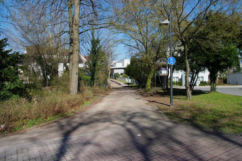 Weg-HM-c14 vom Ostring aus