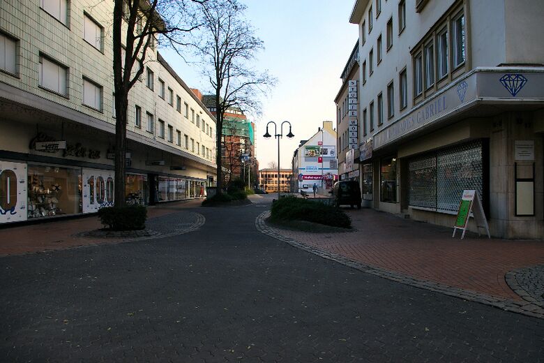 Am Stadtbad Fußgängerzonenteil von der Bahnhofstraße aus