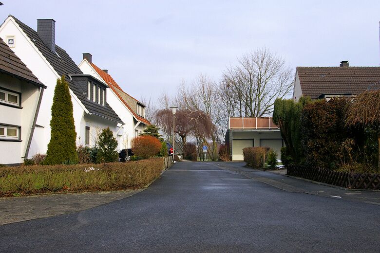 Efeuweg Richtung Dr.-Johannes-Kroker-Weg