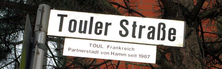 Straßenschild Touler Straße
