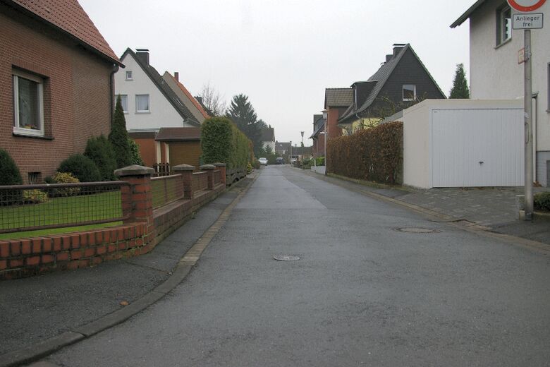 Heideggerstraße von der Schellingstraße aus