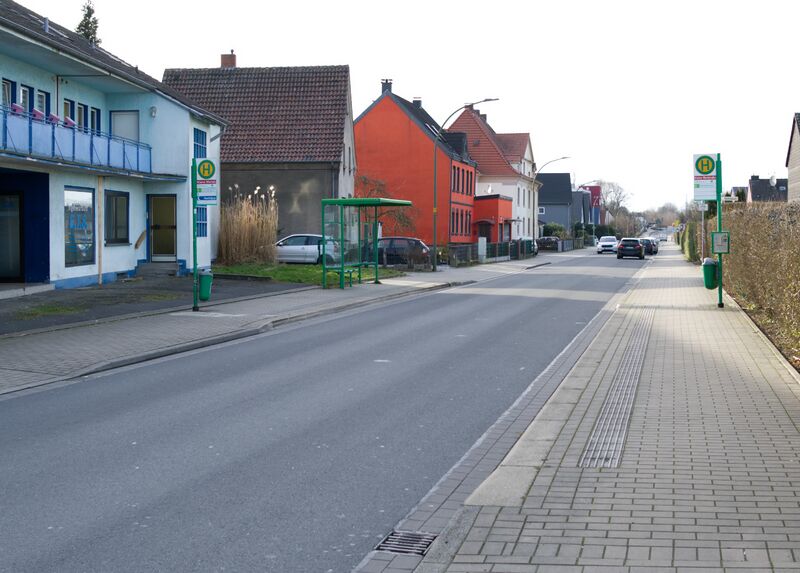 Datei:HS Kleine-Werlstraße(2022).jpg