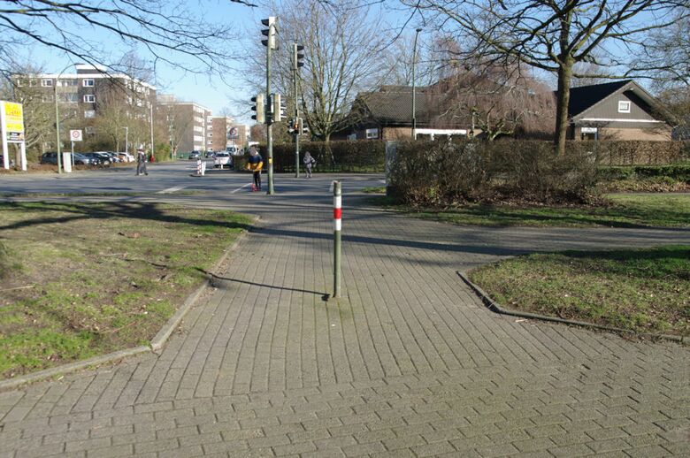Weg-UE-a06