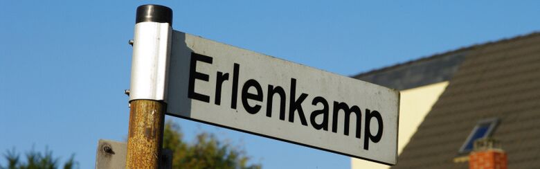 Straßenschild Erlenkamp