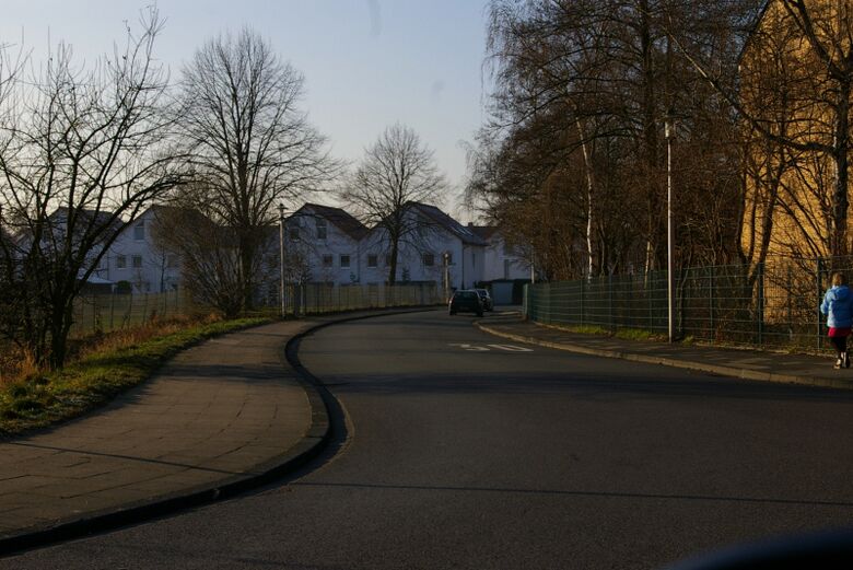 Holstenstraße vom Bonifatiusweg aus