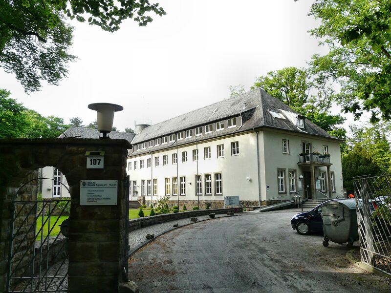 Datei:Ostenallee-107 02.jpg