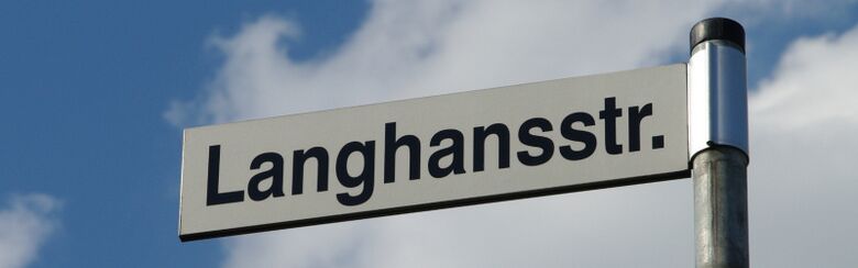 Straßenschild Langhansstraße