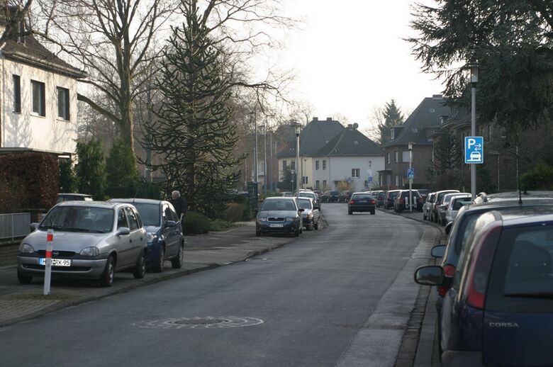 Knappenstraße von der Ostenallee aus