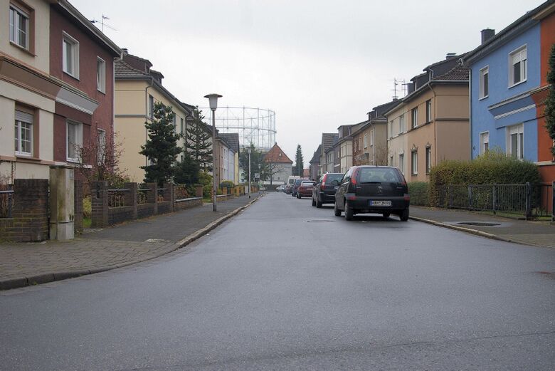 Wilhelm-Raabe-Straße von der Arndtstraße aus
