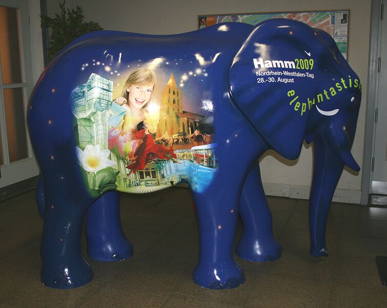 Datei:Elefant NRW 2009.jpg