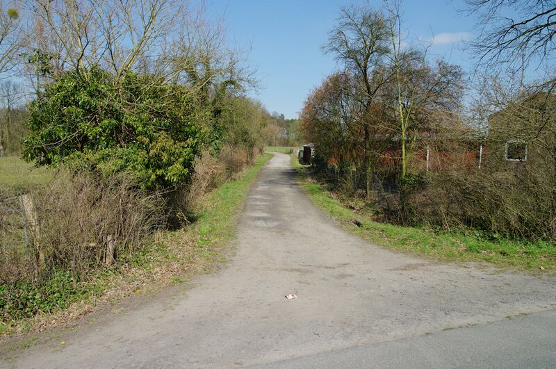 Datei:Strasse UE43 01.jpg