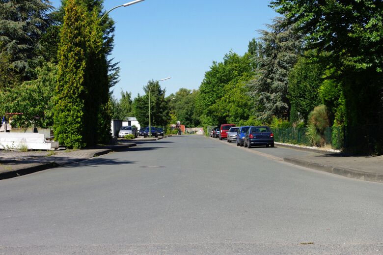 Dieselstraße von der Carl-Zeiss-Straße aus