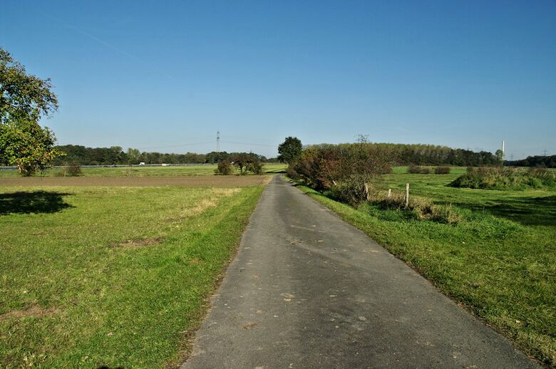 Straße-UE86 vom Horsthölterweg aus