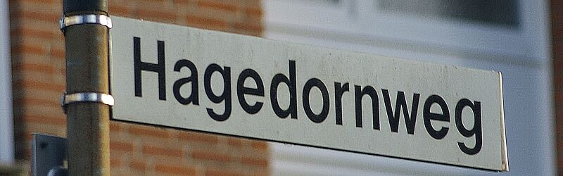 Datei:Strassenschild Hagedornweg.jpg