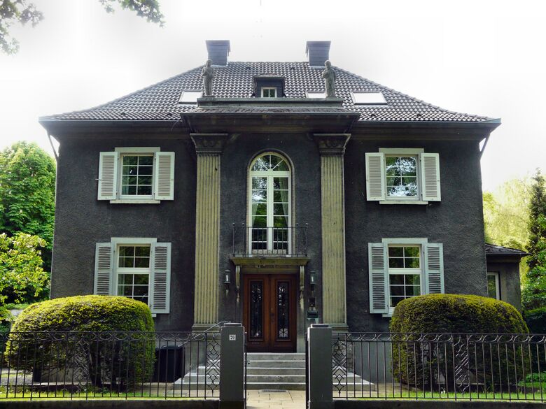 Baudenkmal Frontseite zur Ostenallee