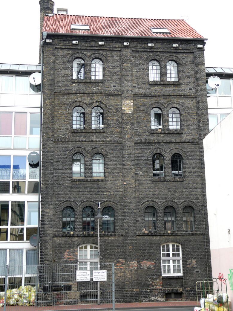 Baudenkmal Brennereiturm der Hefefabrik Asbeck (April 2013)