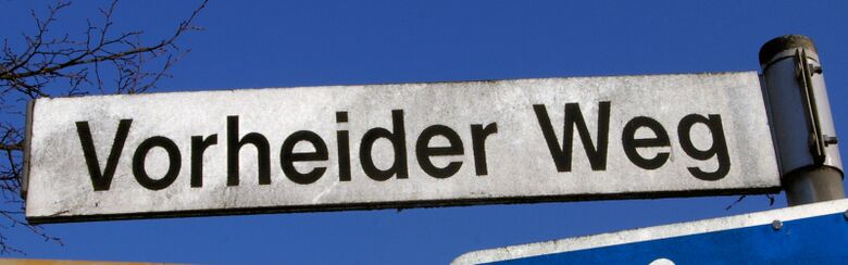 Straßenschild Vorheider Weg