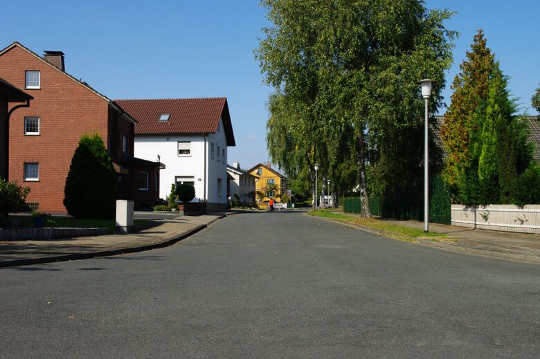 Pillauer Straße von Op'n Spitol aus