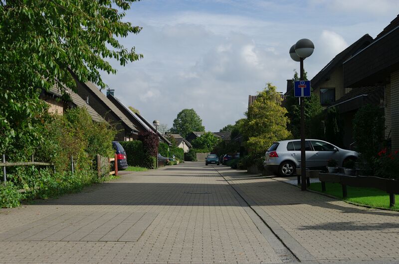 Datei:Graf von Hoevel Strasse01.jpg