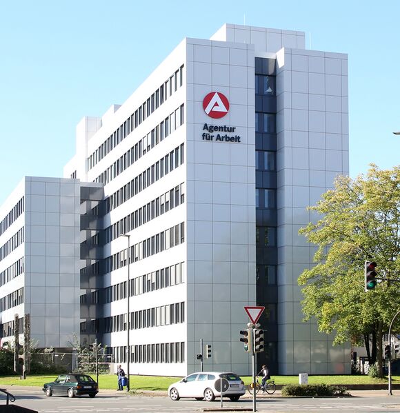 Datei:Agentur fuer arbeit hamm 2017.jpg