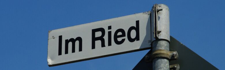 Straßenschild Im Ried