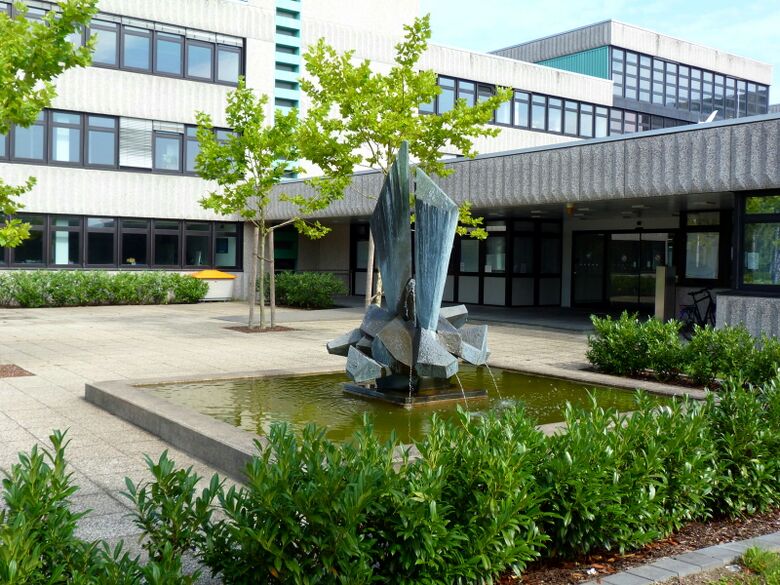 Brunnenplastik von Josef Baron (August 2014)
