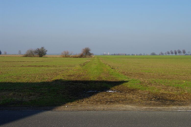 Straße-RH07 von der Opsener Straße aus