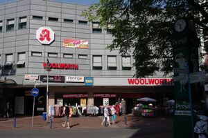 Woolworth01.jpg