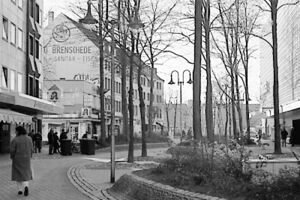 Burg Apotheke 2002.jpg