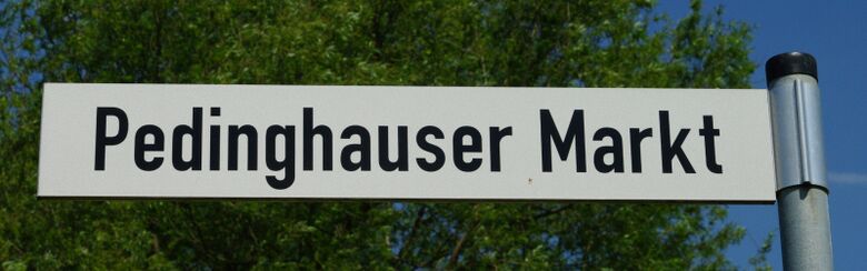 Straßenschild Pedinghauser Markt