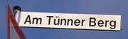 Strassenschild Am Tuenner Berg.jpg