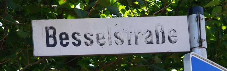 Straßenschild Besselstraße