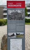 Stele Schulzenpark Vollansicht.jpg